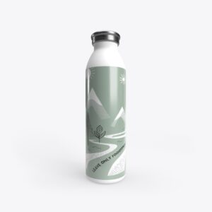 Reusable stainless steel water bottle for eco-conscious female digital nomads